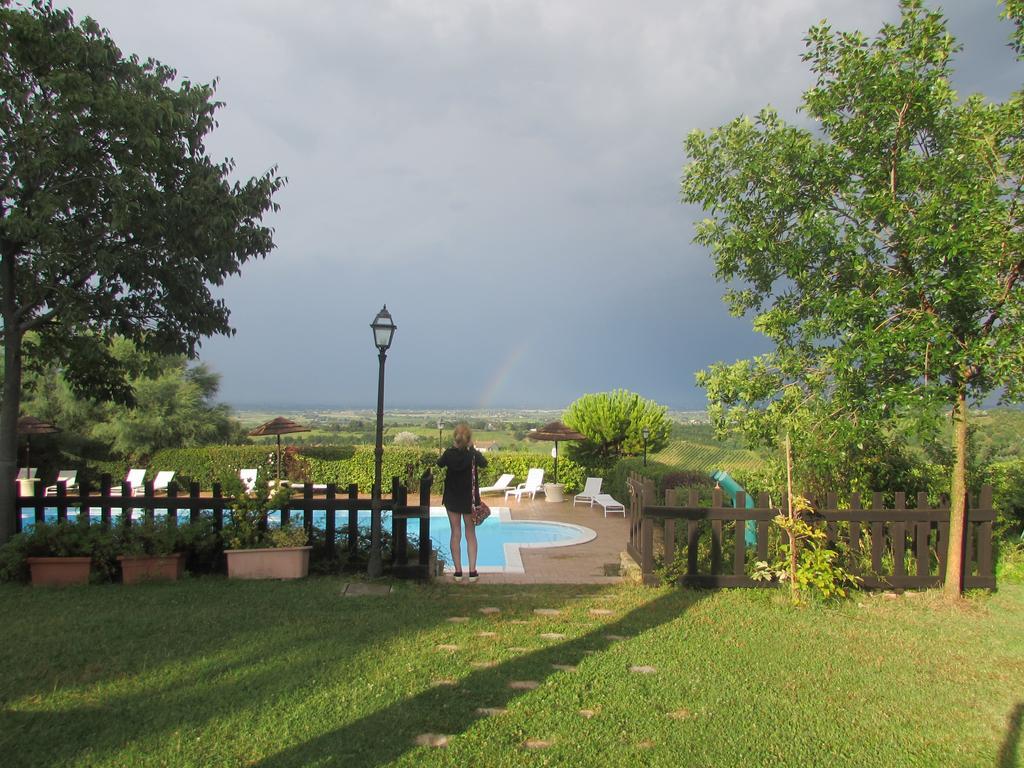 Agriturismo Ca'De'Gatti 파엔차 외부 사진